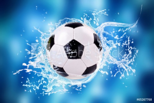 Picture of Fuball mit Wassersplashes